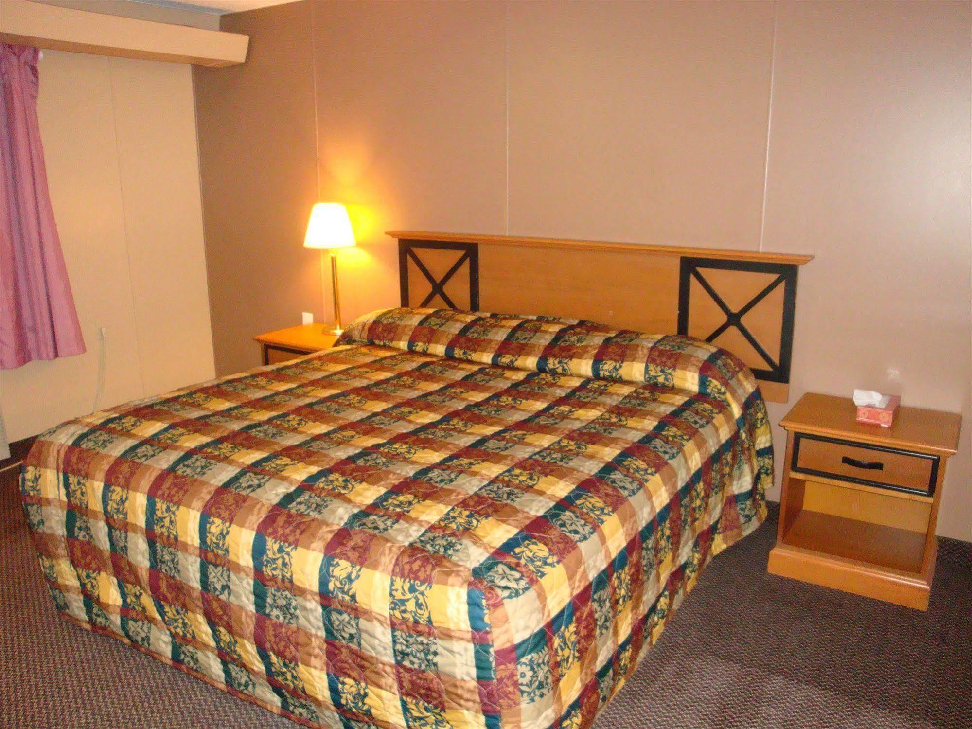 Economy Inn Green Bay Zewnętrze zdjęcie