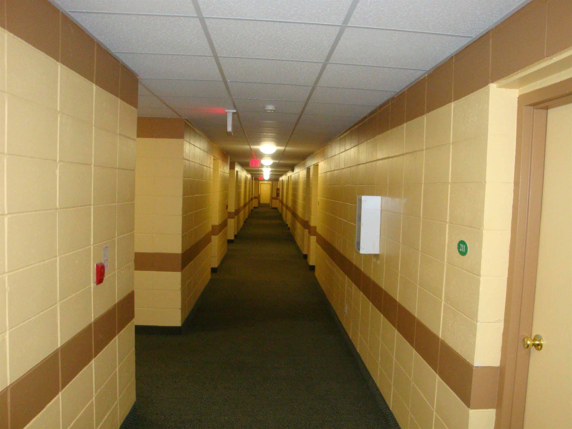 Economy Inn Green Bay Zewnętrze zdjęcie